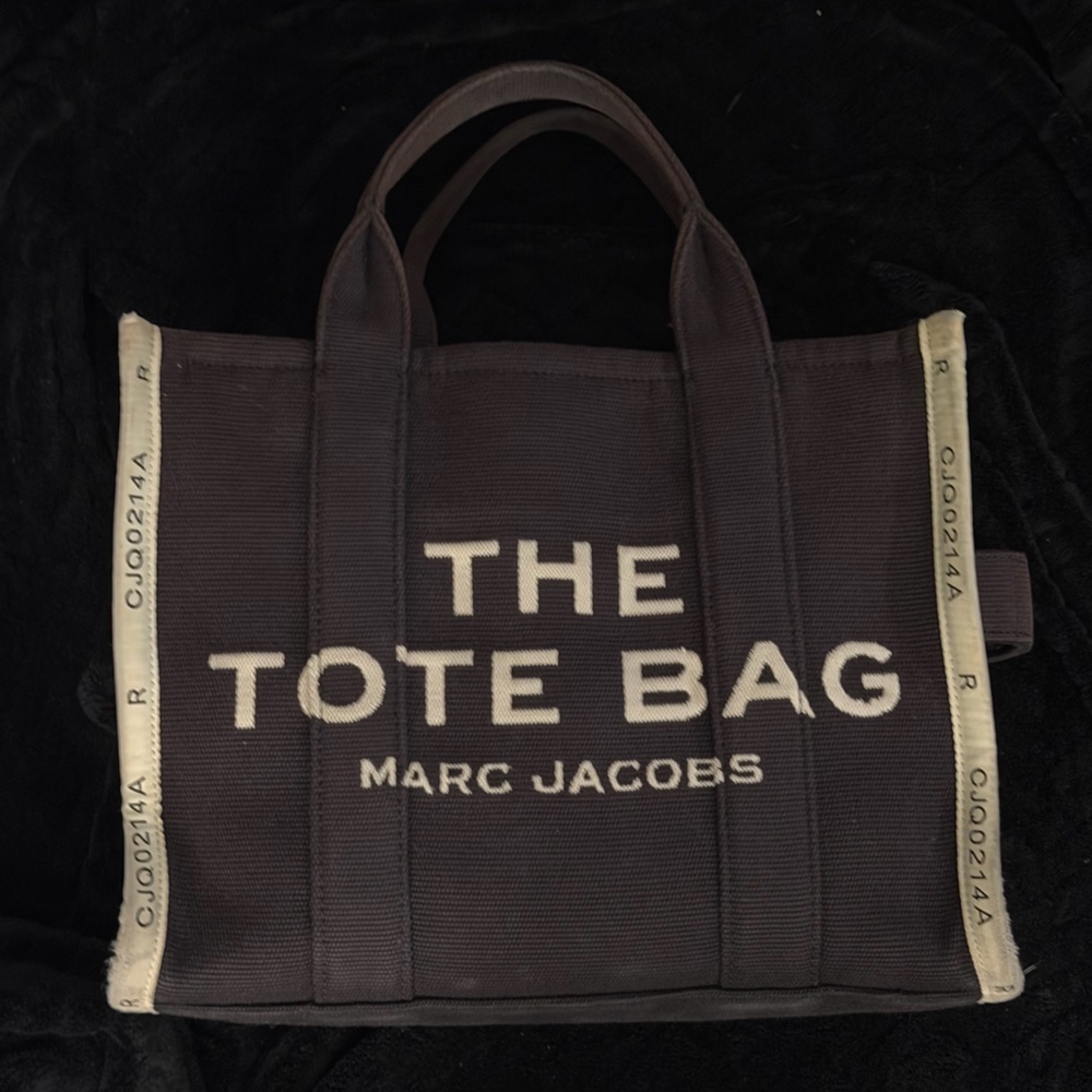 Marc Jacobs Black and Cream Tote Bag